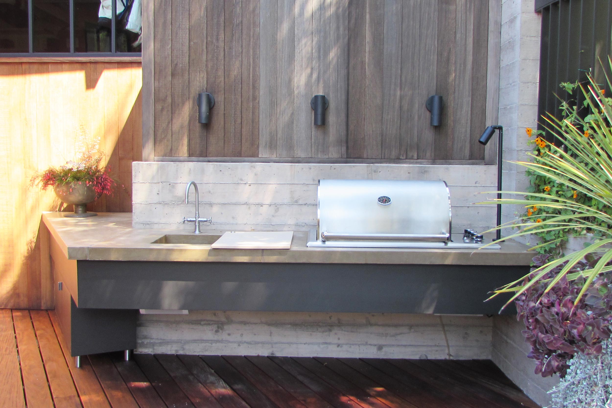 Maybeck Revealed Berkeley, CA outdoor counter space