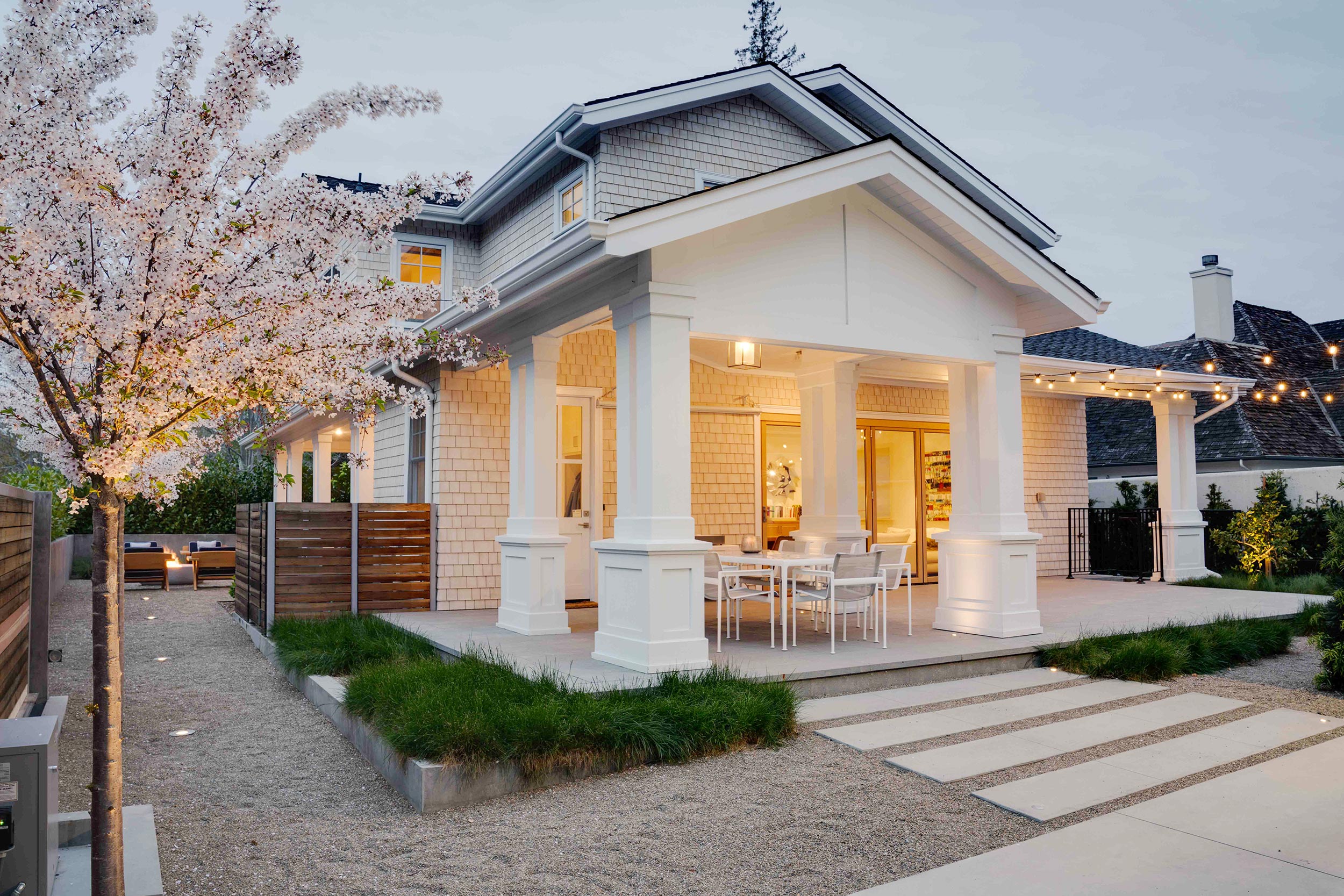 Creating Spaces Palo Alto, CA Outdoor walkway at dusk