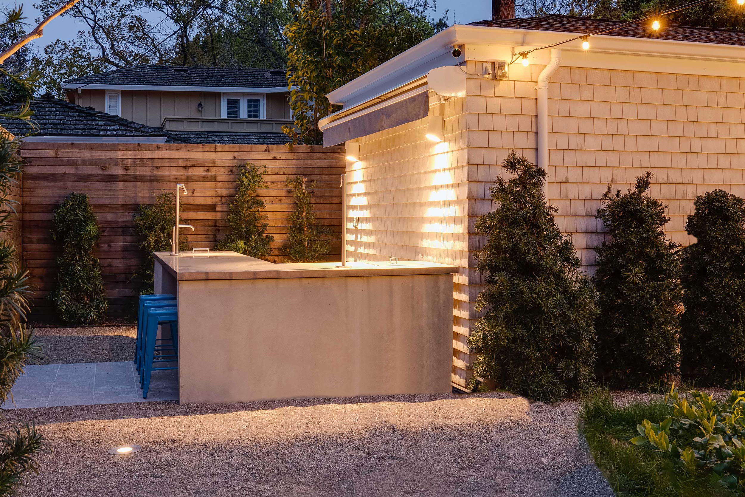 Creating Spaces Palo Alto, CA back fence at dusk