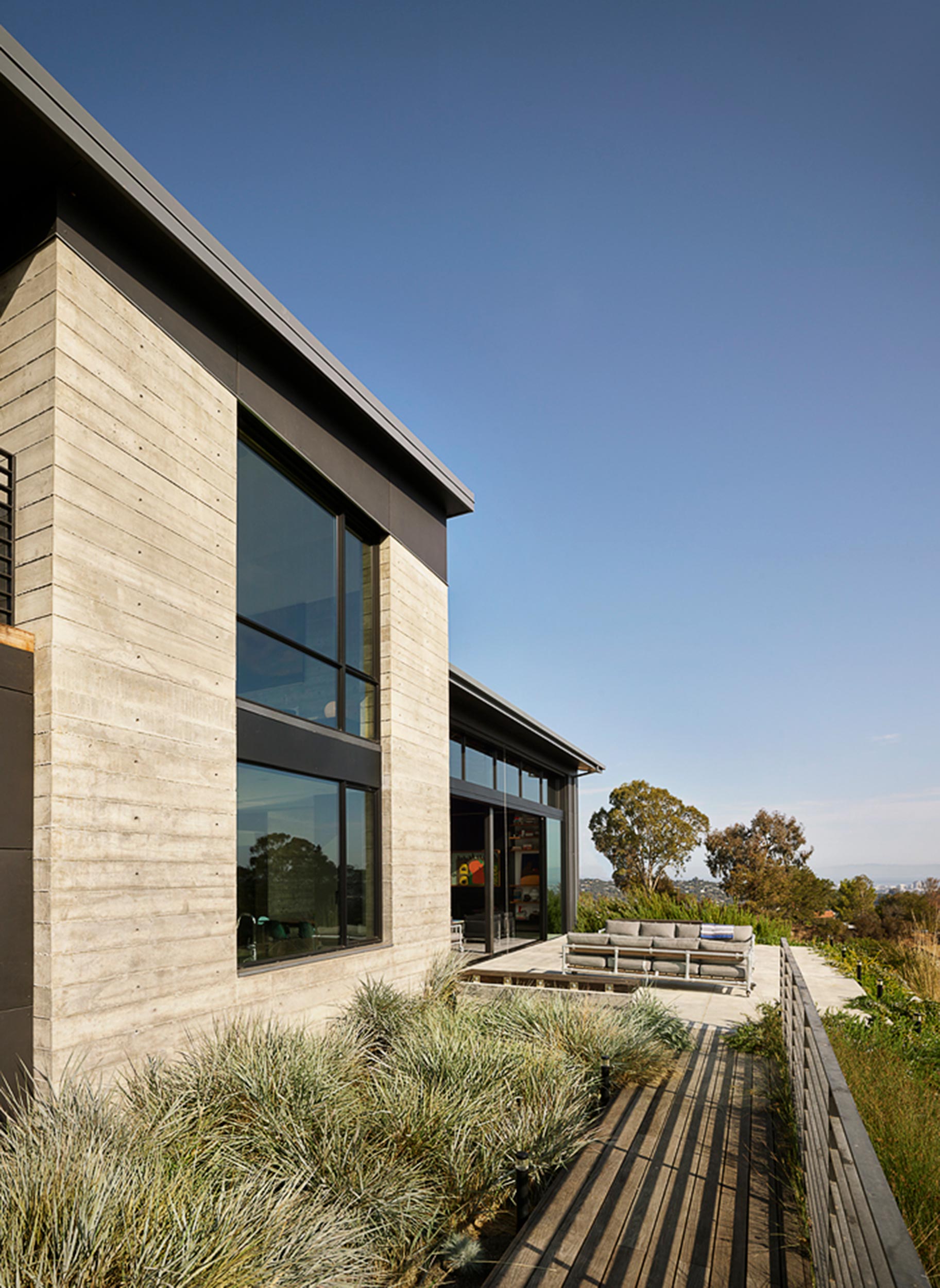 Urban Canyon San Carlos, CA exterior view of property and grounds